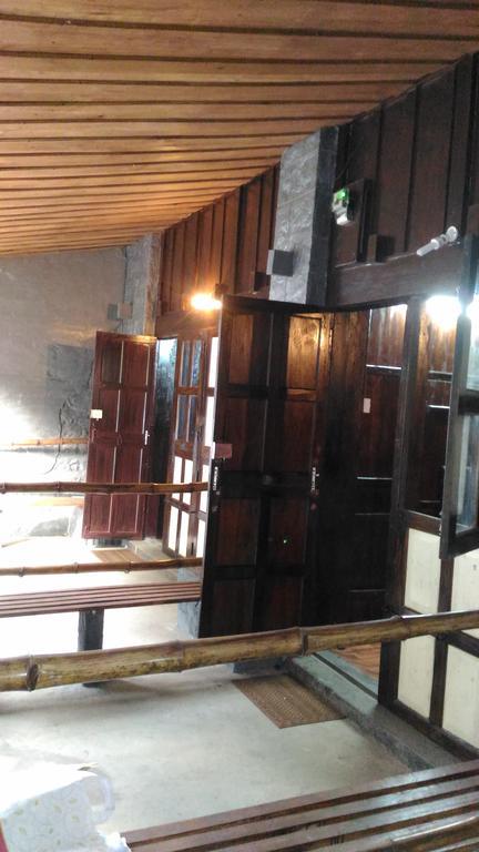 Wood House Munnar Villa Dış mekan fotoğraf